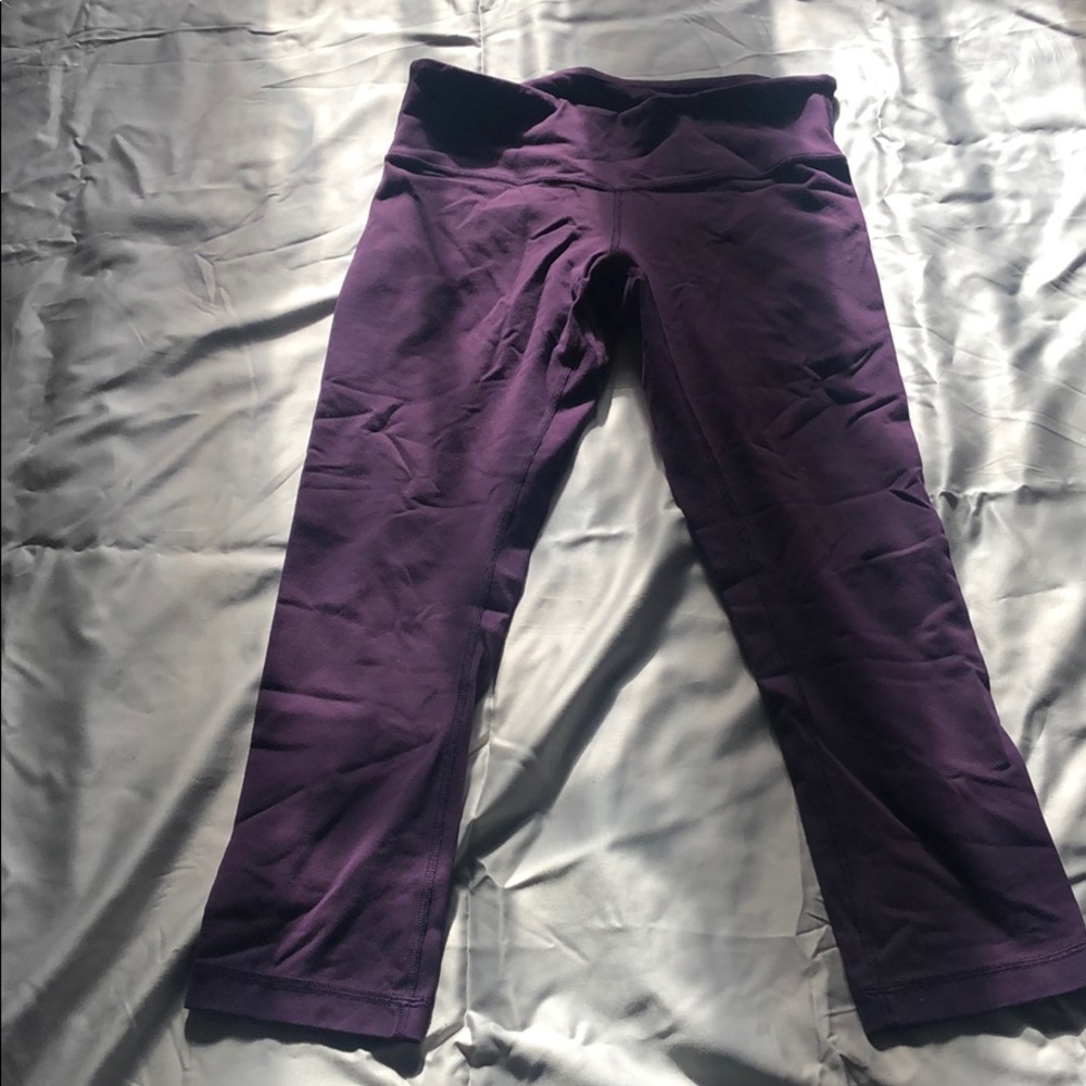 Lululemon winder under crop